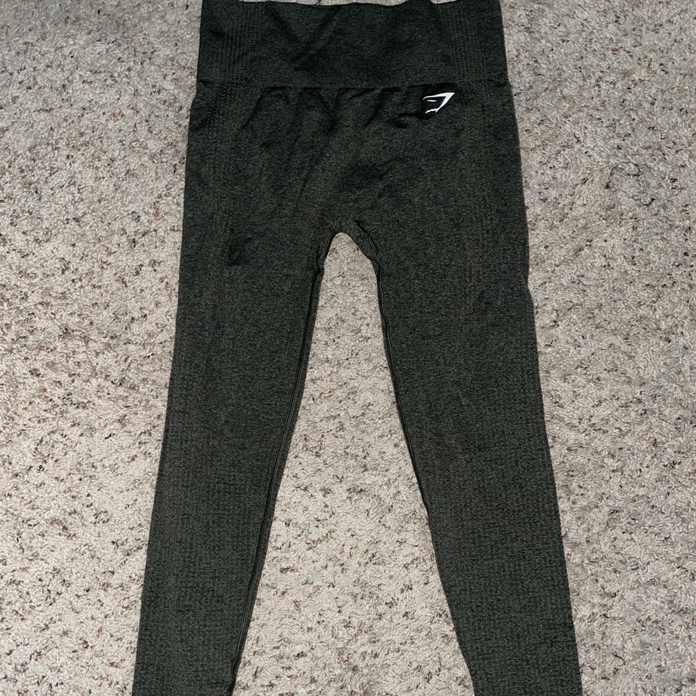 DARK GREEN GYMSHARK LEGGINGS